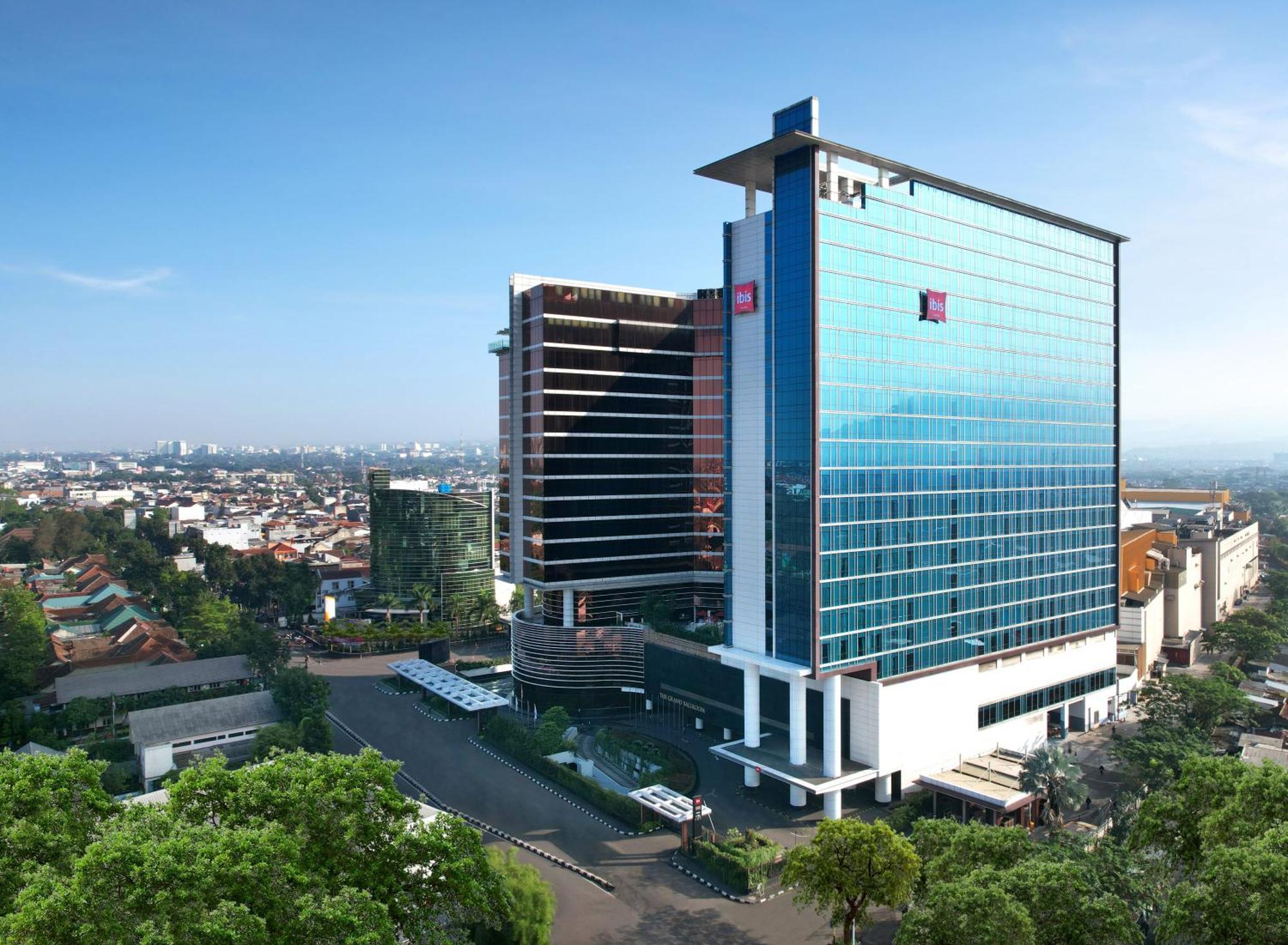 Ibis Bandung Trans Studio Exteriér fotografie